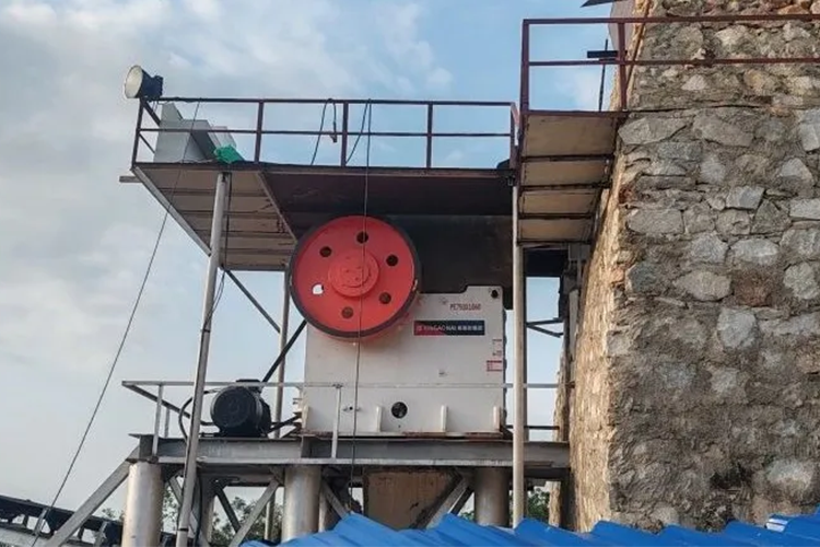 ¸10